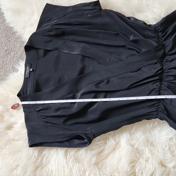 Aritzia Babaton EUC XS 100% real silk black romper - Picture 16 of 16